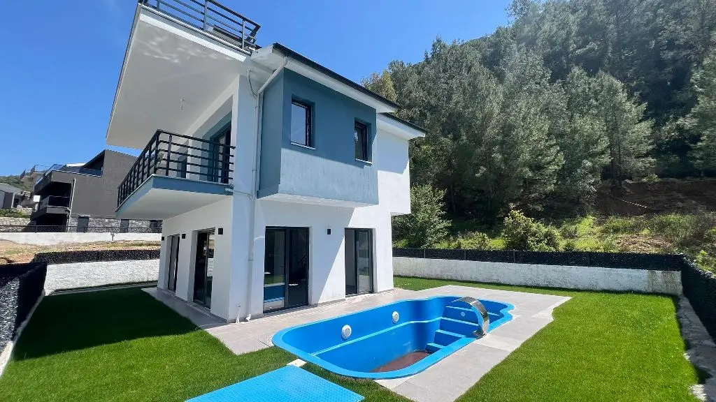 Home in Uzumlu